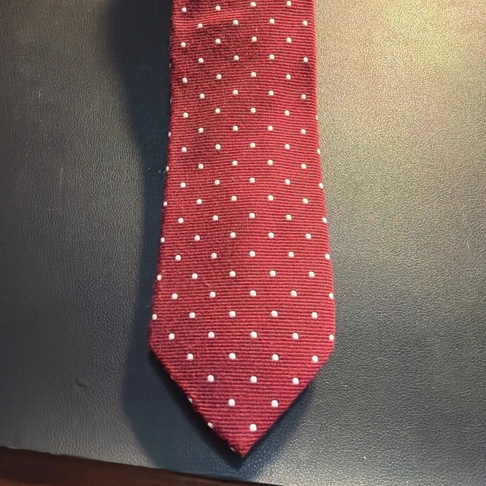 Kings Stay Kings Men's Red And White Polka Dot Necktie!